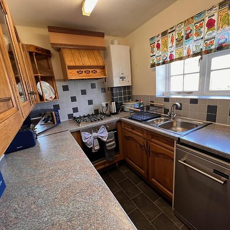 Hunston Mill Self Catering Dog Stay For Free Chichester Exterior foto