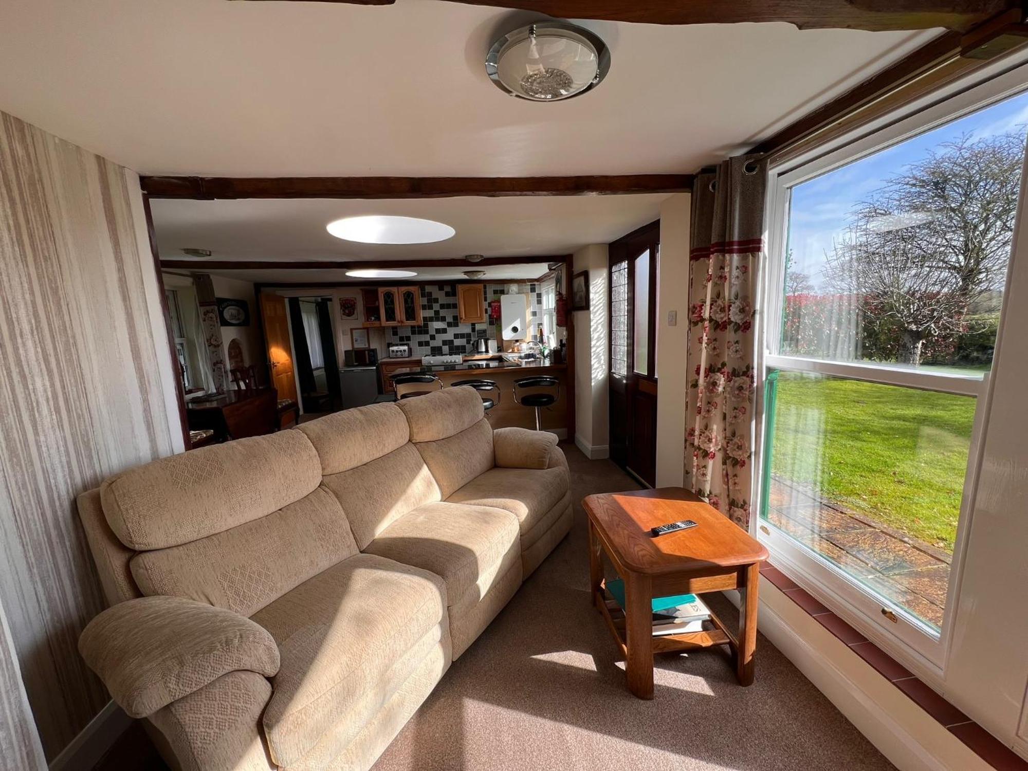 Hunston Mill Self Catering Dog Stay For Free Chichester Exterior foto