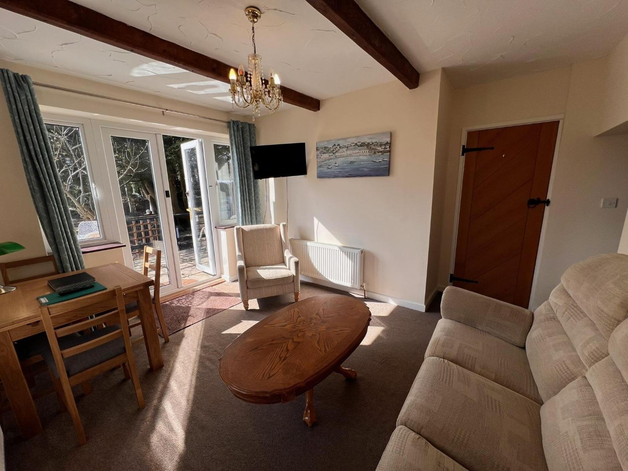 Hunston Mill Self Catering Dog Stay For Free Chichester Exterior foto