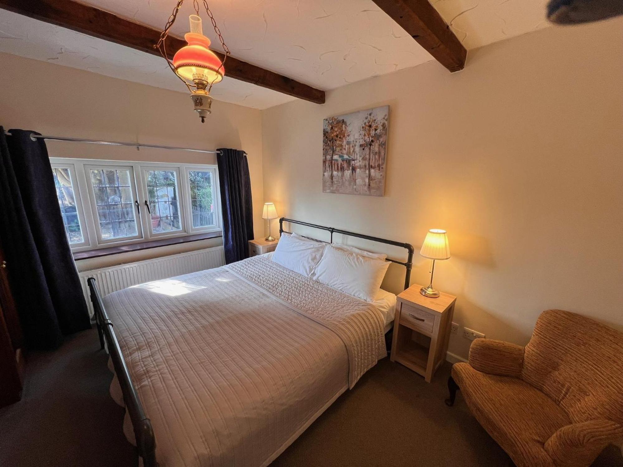 Hunston Mill Self Catering Dog Stay For Free Chichester Exterior foto