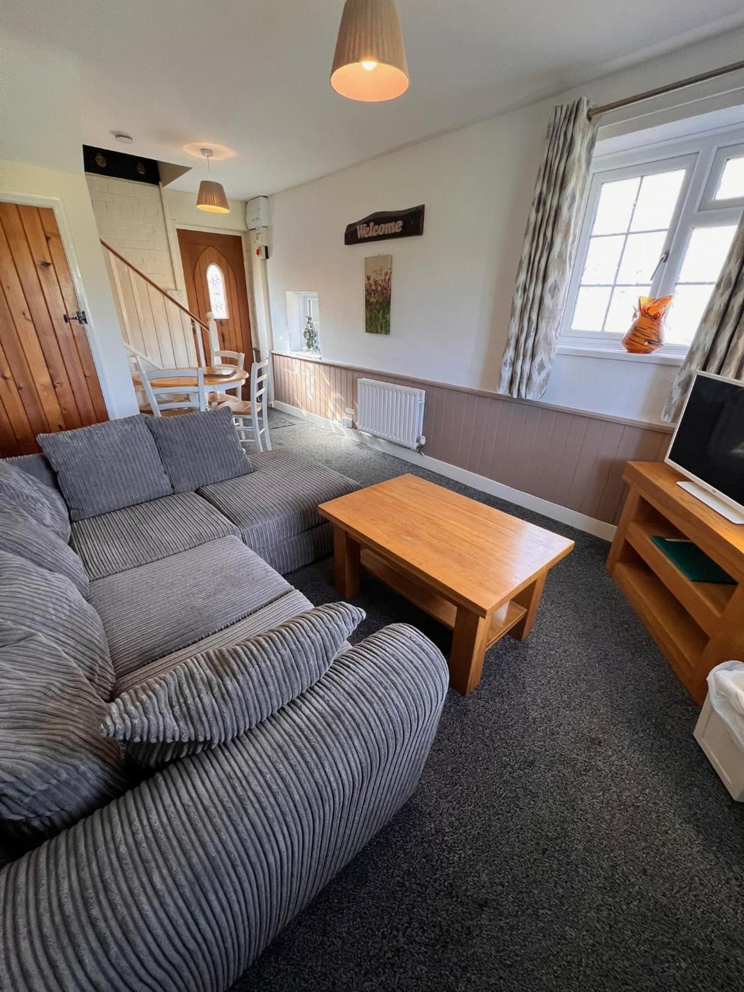 Hunston Mill Self Catering Dog Stay For Free Chichester Exterior foto